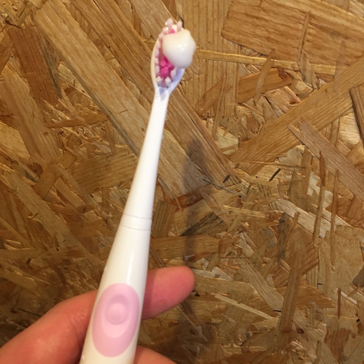 A871E164-1BC4-445B-828D-0D7FFE241CA0