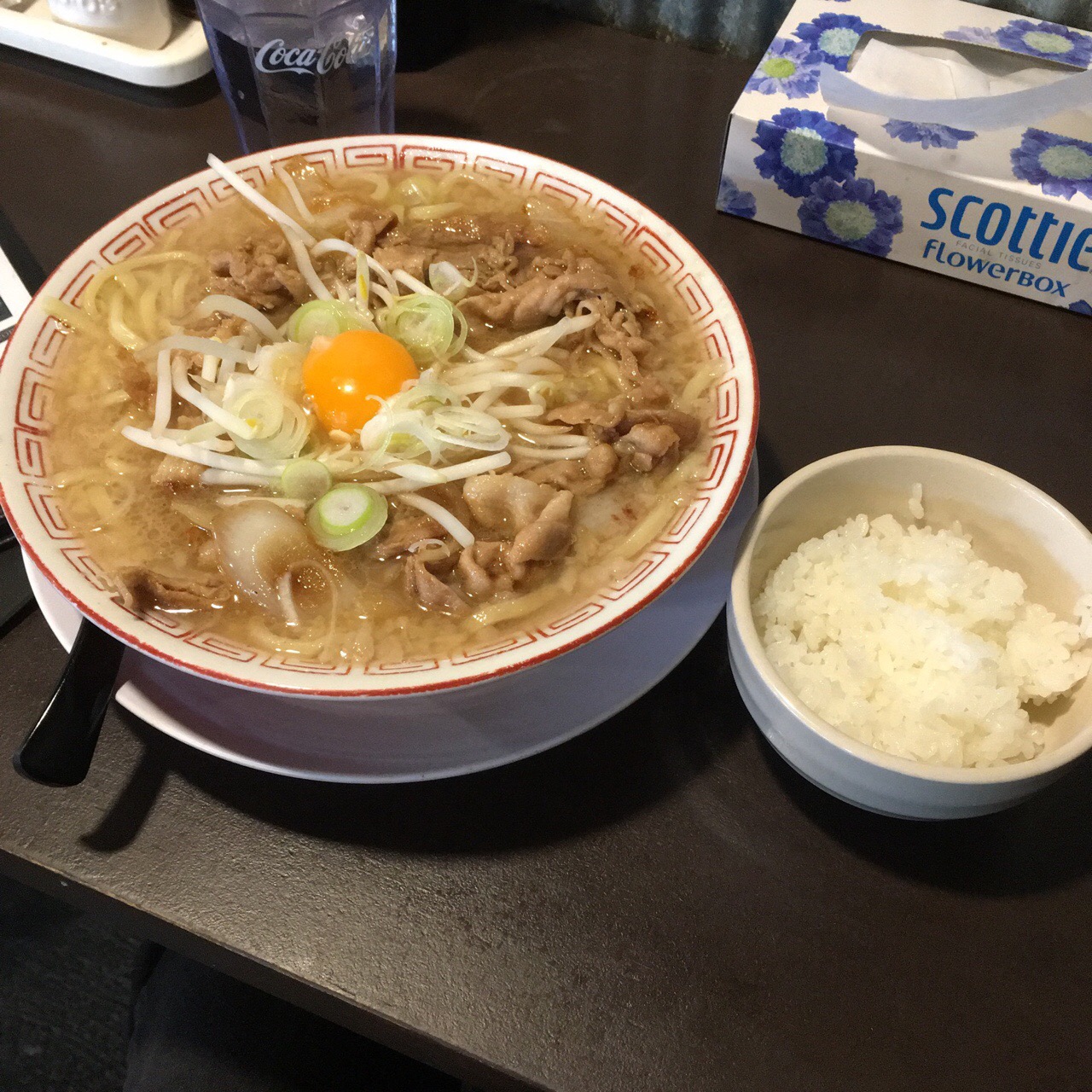 E480CD20-1E0B-41ED-B09C-BA7DAC41911A