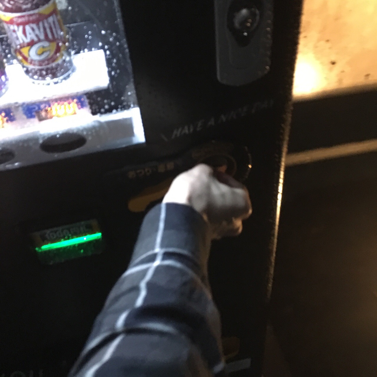 9CAB7F3A-BEF1-4DA5-9926-E212A086EDE7