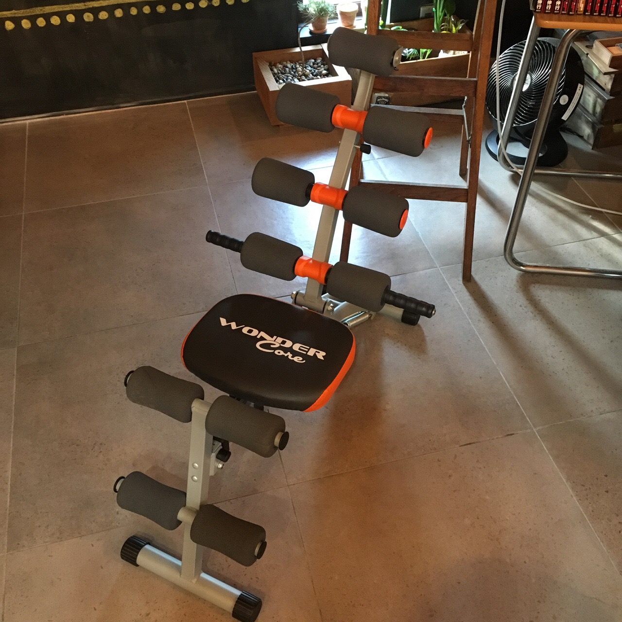 21931CE3-7BF6-4546-9289-D1B9E24EE579