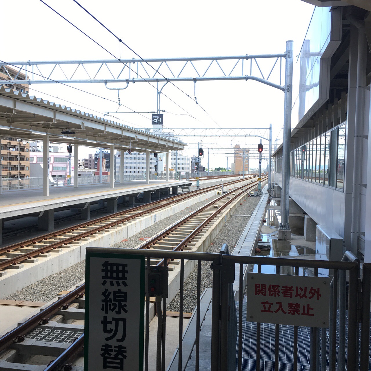 5D63E494-9765-46B5-AEA6-A66609BBF836