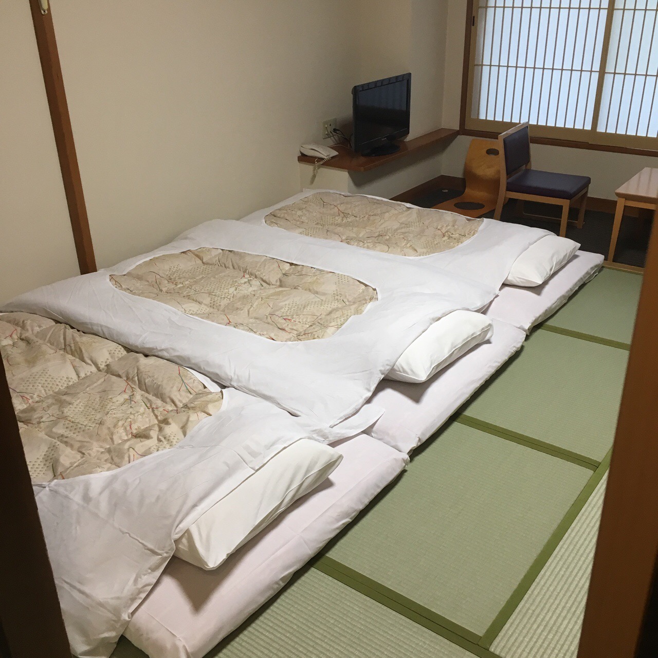 F8D33416-266D-4371-8A55-9B238068B114