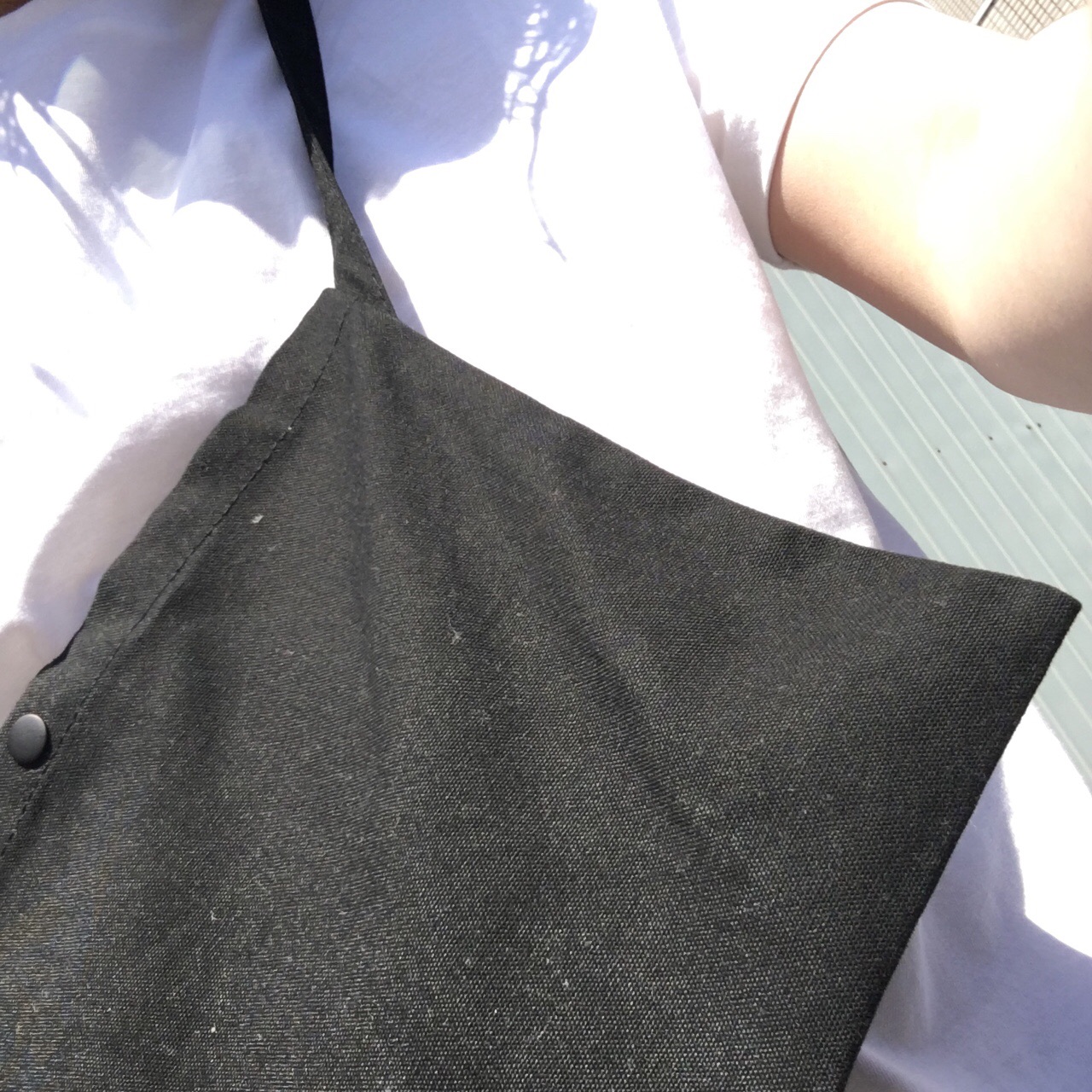 3BBC79E4-CF88-402D-87F1-B82CDEB58C7A