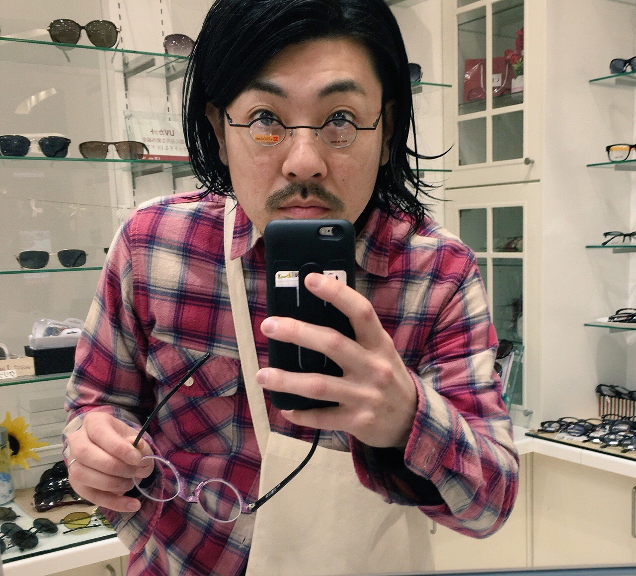 9A4D2BA4-D9EB-4A2D-A89E-C382ADA40BC8