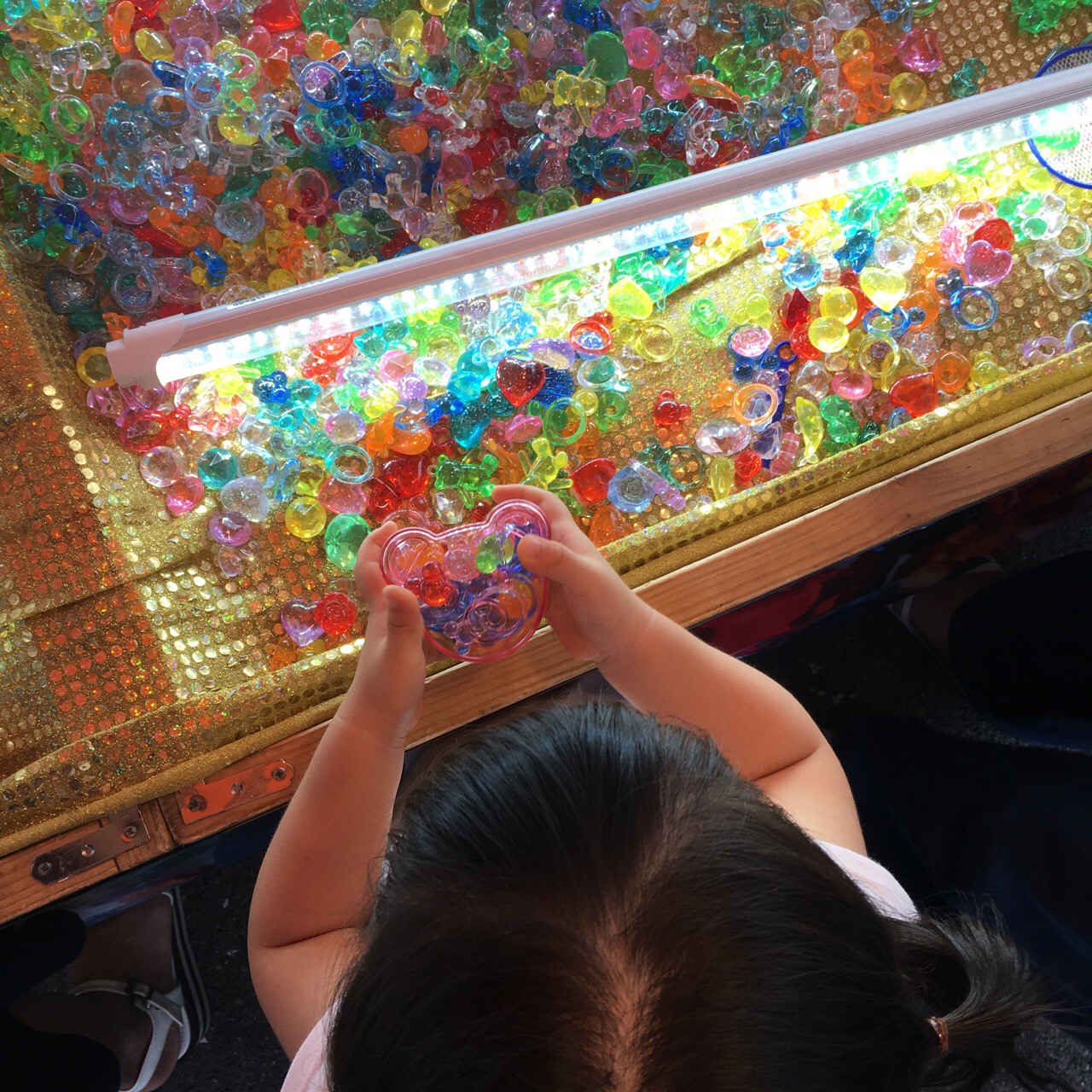 F7B8C283-B5BF-40BA-AD55-17B5C379A99B