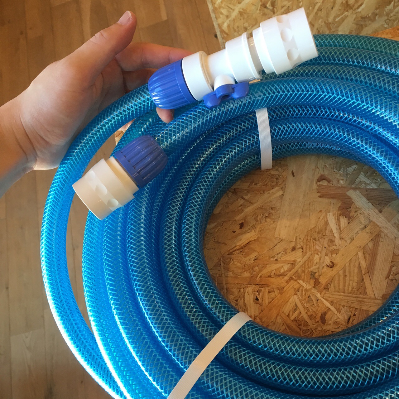 FBC5E366-A2DC-4BCD-AB93-29FAF333F710