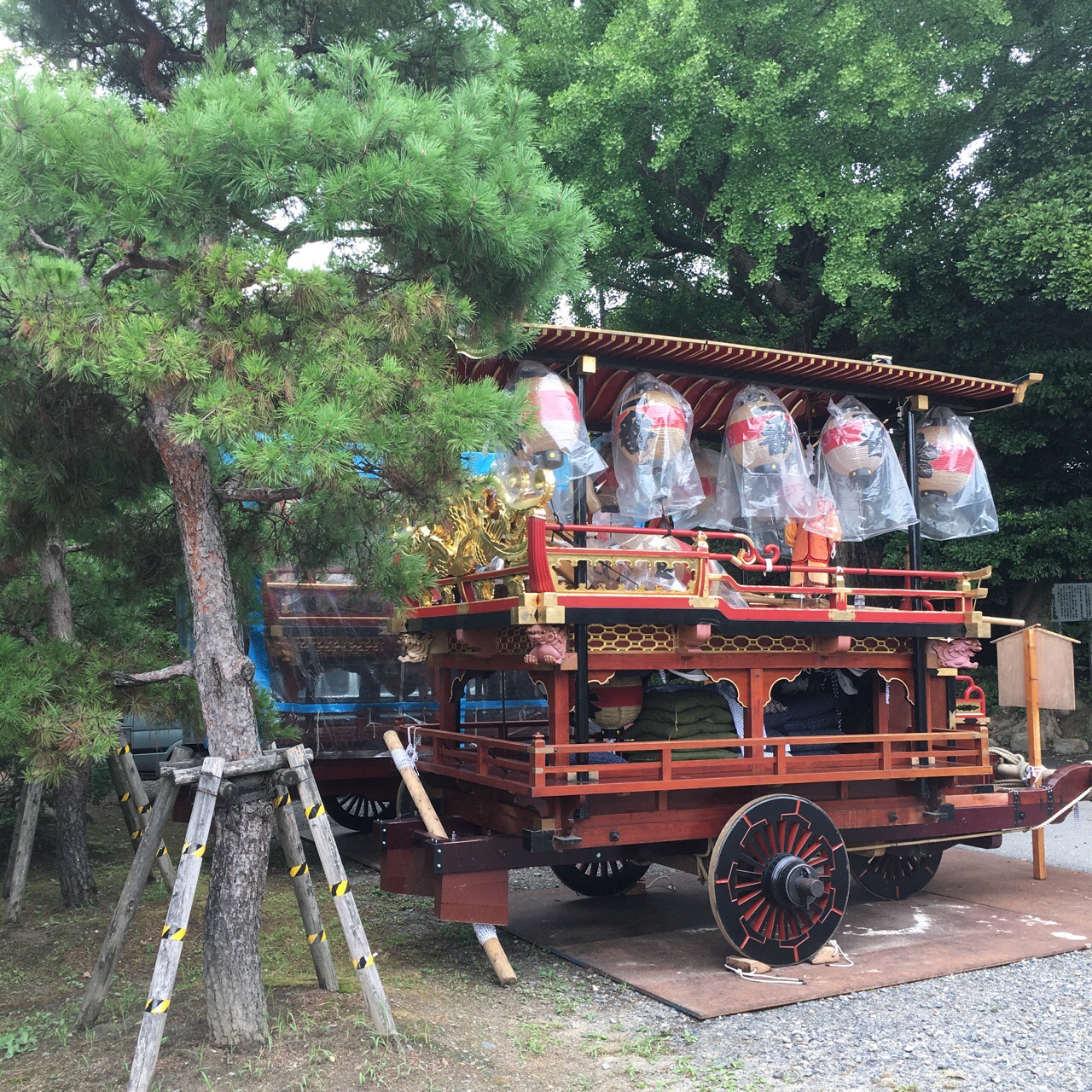 D8C29256-B391-4E61-9665-AE375836122B