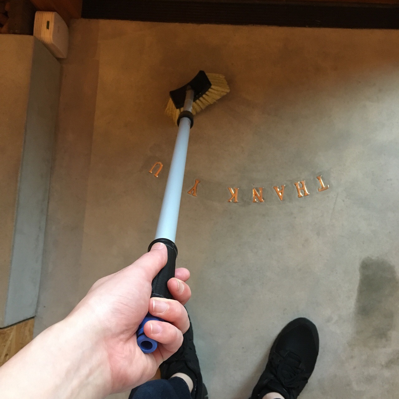 8EAD3FF0-8514-48A4-8EAF-3DB96351A85C