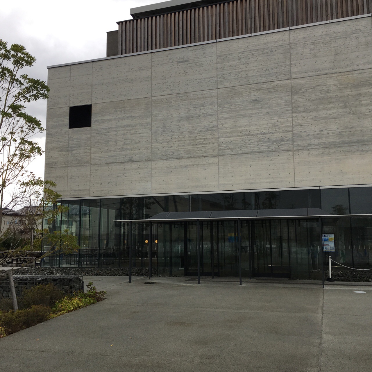 01C58A35-0455-43DE-9B13-DD3E0D433DF1